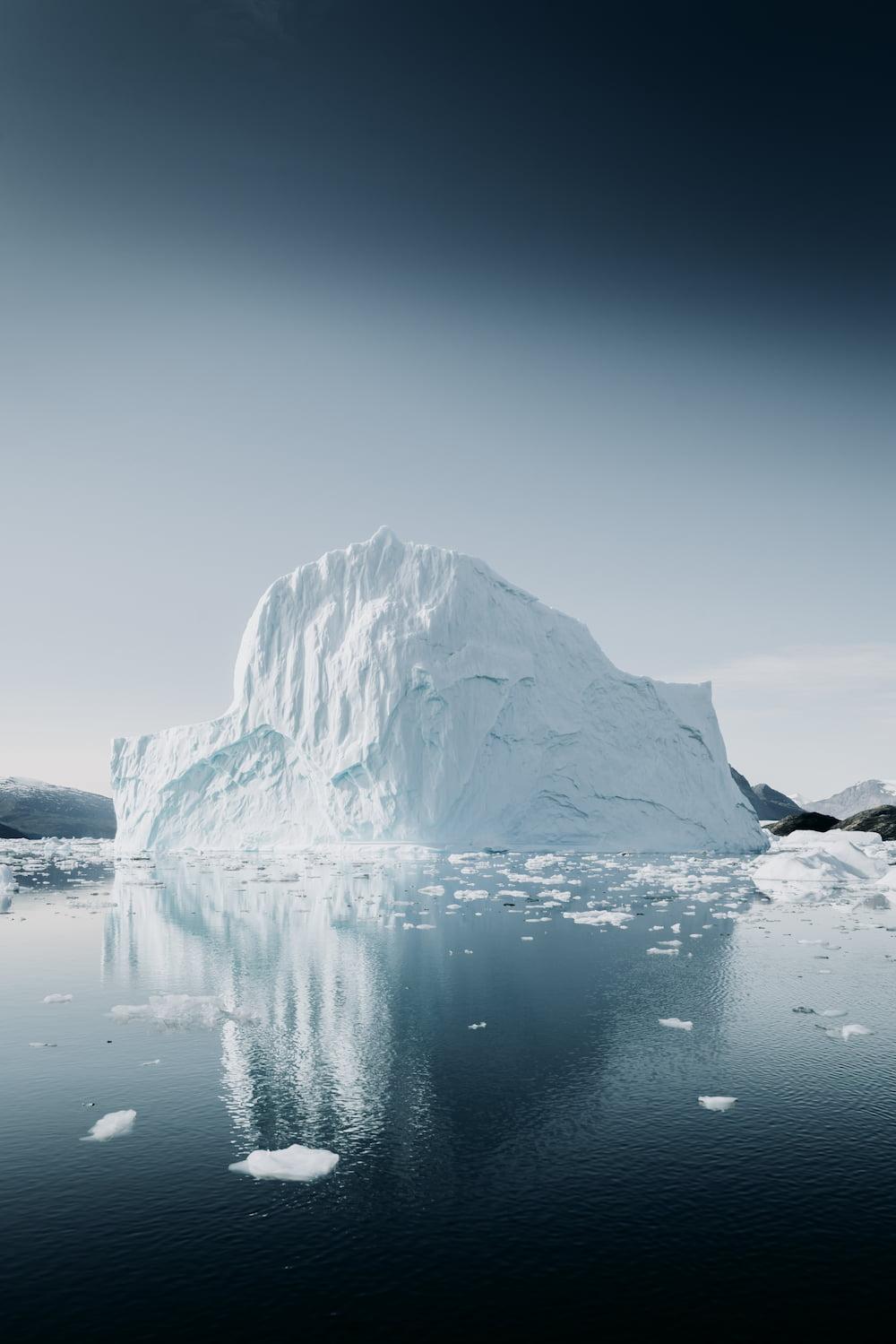 Eisberg auf dem Wasser
