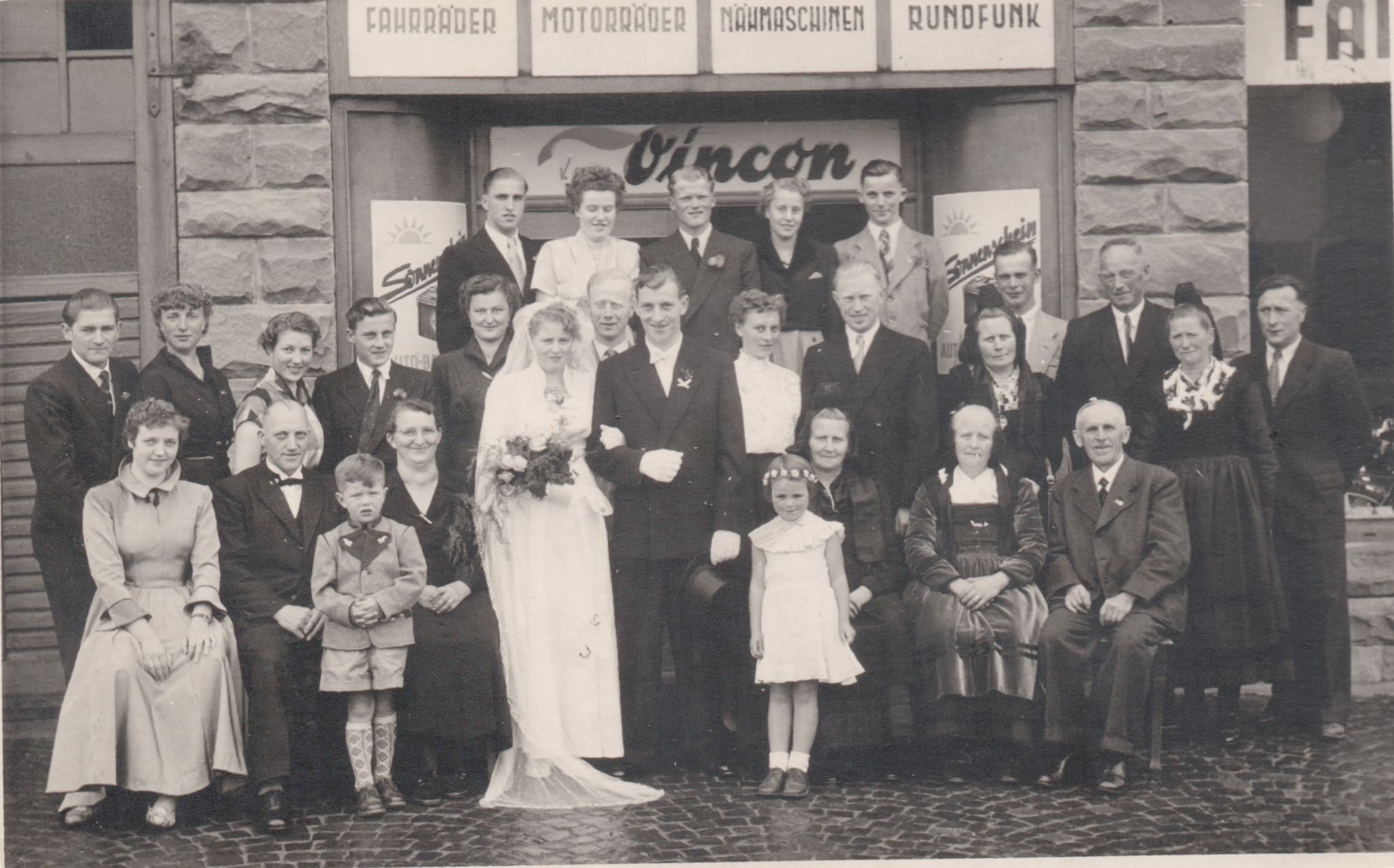Familienfoto Hochzeit Vincon